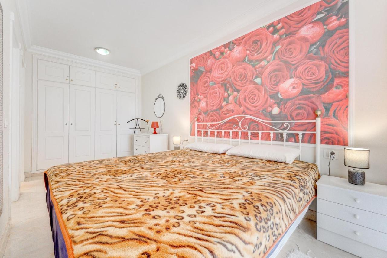 Beautiful Apartment In Terrazas Del Duque I Costa Adeje  Exteriör bild